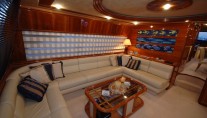 KENTAVROS II  -  Main Salon